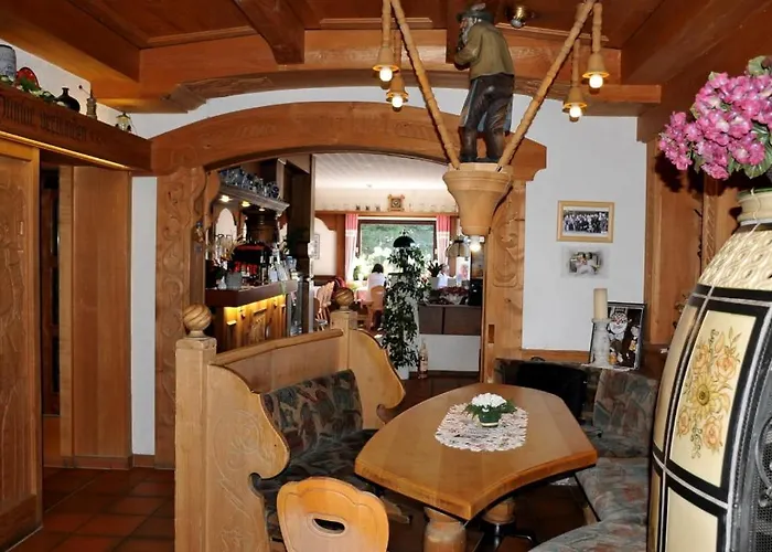 Hotell Gasthof-hotel Laermfeuer 3*